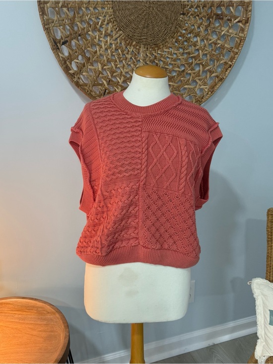 Free People Sweaters - Free People Textured Knit Sleeveless Sweater Vest - Coral